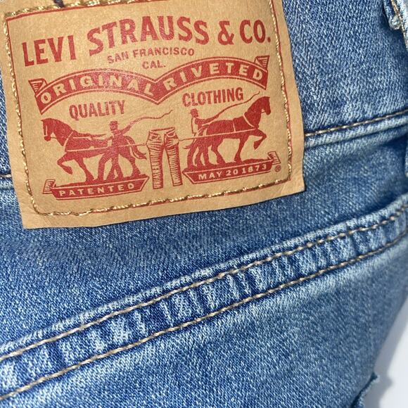 Levi’s Classic Boot butterfly Patches Denim Light Blue jeans Size 2 - Picture 11 of 13